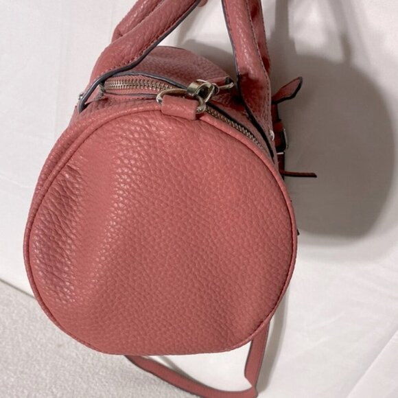 JustFab Pink Faux Pebbled Leather Mini Duffel Bag Cross Body Shoulder Bag Purse - Picture 5 of 13